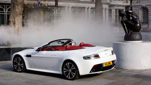 Aston Martin Vantage Photo 2748