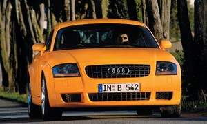 Audi TT Photo 1963