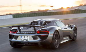 Porsche 918 Photo 4047