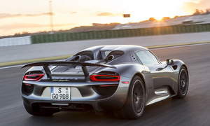 Porsche 918 Photo 4047