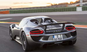 Porsche 918 Photo 4048