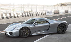 Porsche 918 Photo 4049