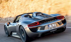 Porsche 918 Photo 4075